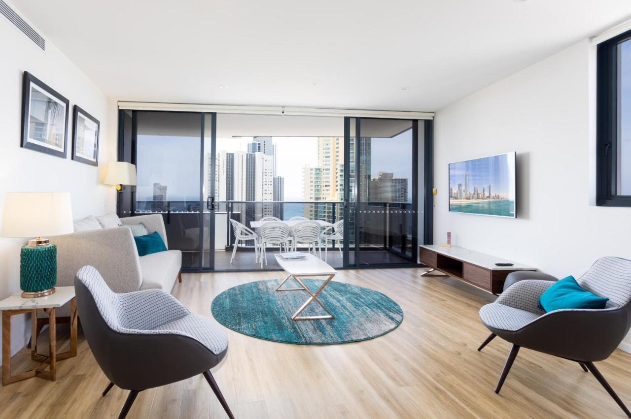 Three Bedroom Apartment with Ocean View